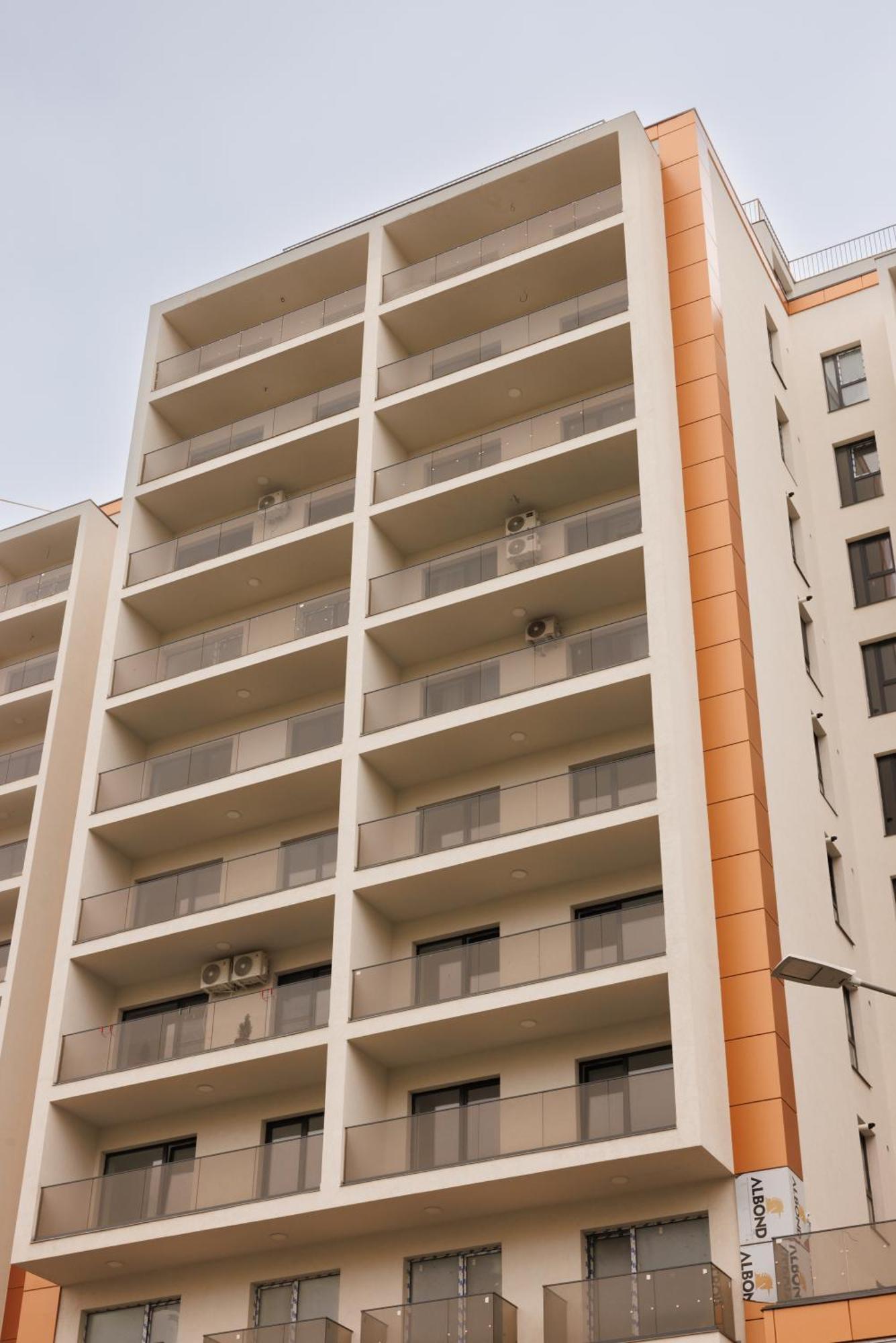 Rescossa Apartment Bukarest Eksteriør billede