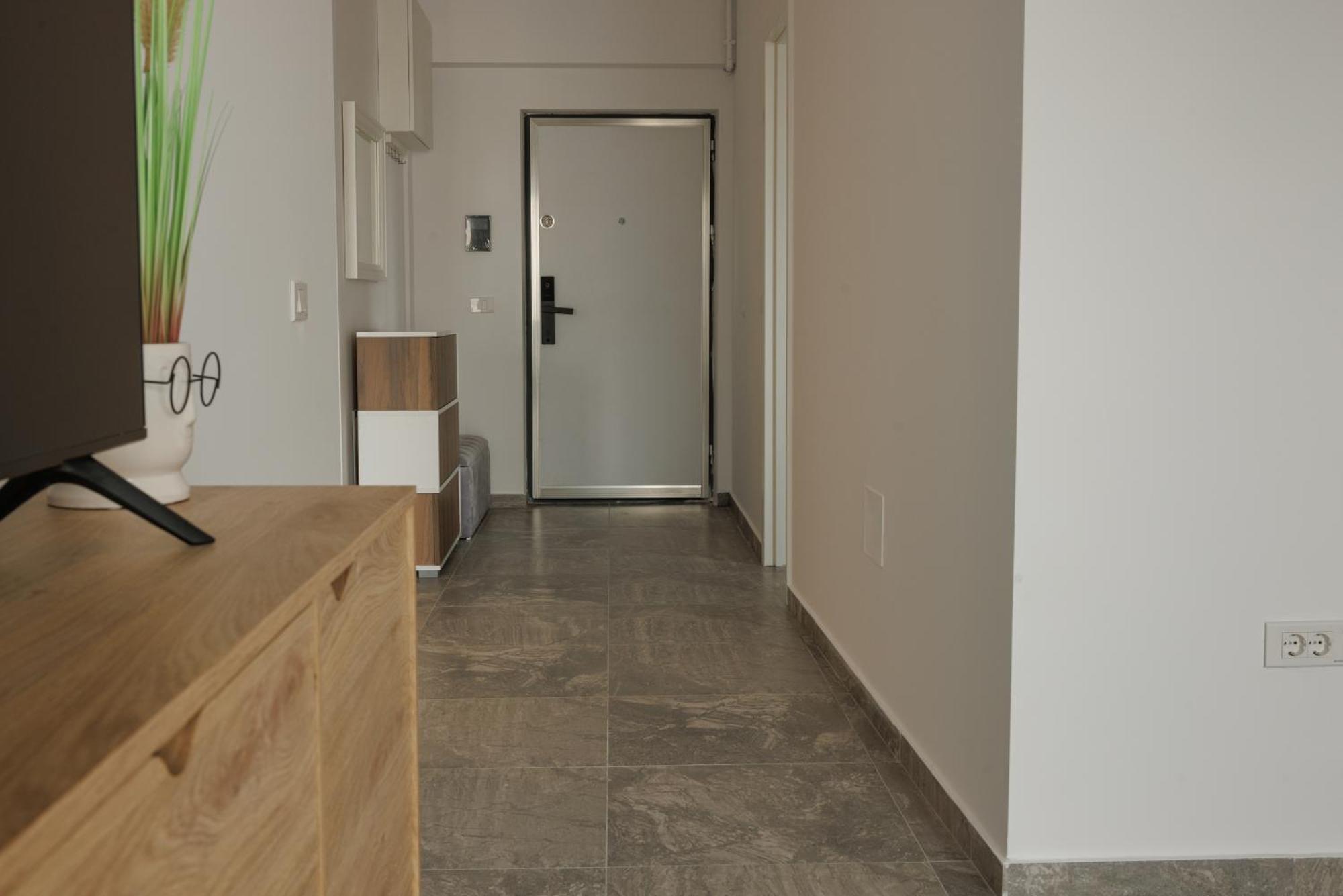 Rescossa Apartment Bukarest Eksteriør billede