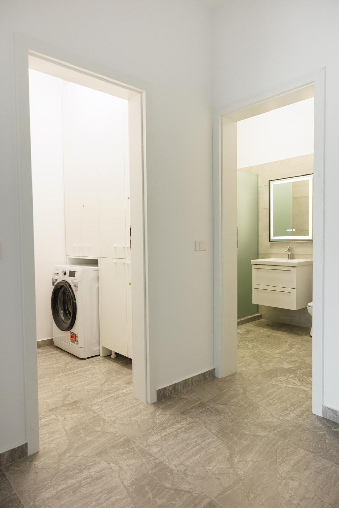 Rescossa Apartment Bukarest Eksteriør billede